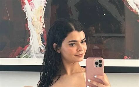 Watch Adela Guerra en la ducha Teens SpankBang